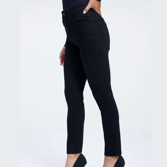 Good American Always Fits Good Petite Skinny Jeans Black Size 6-12 - Picture 3 of 11
